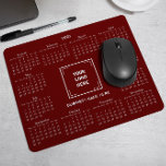 MOUSEPAD LOGOTIPO DE NEGÓCIOS DA EMPRESA CALENDAR VERMELHO<br><div class="desc">Design seu próprio mouse pad personalizado 2025 com o logotipo da sua empresa. É uma oferta de promocional perfeita ou um presente corporativo para clientes, fornecedores, funcionários e outros indivíduos valiosos. O calendário é exibido elegantemente com uma fonte sofisticada de serifa, garantindo clareza e profissionalismo, enquanto o layout mantém todos...</div>