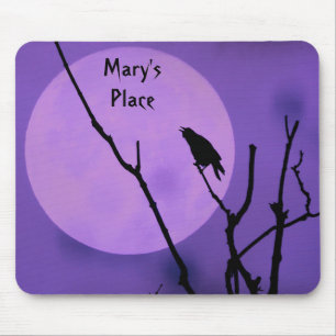 Mousepad Lua do roxo da silhueta do corvo
