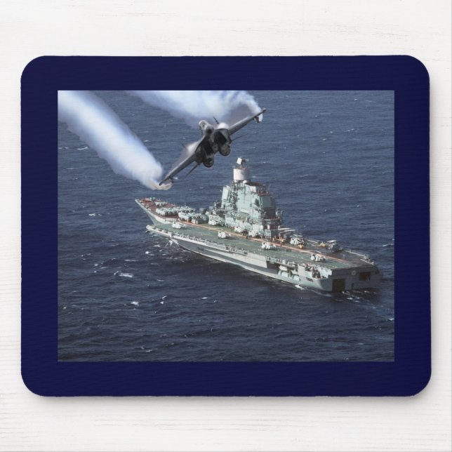 Mousepad Lutador de jato sobre o barco do Armada (Frente)