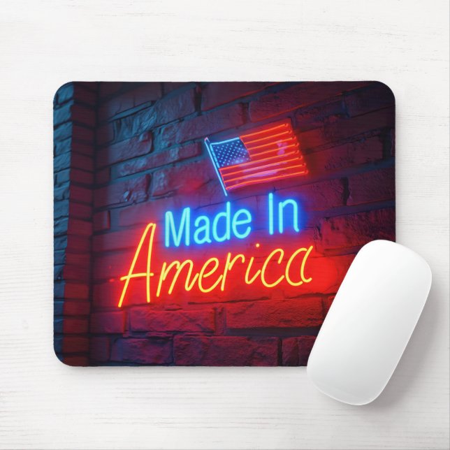Mousepad Made In America Neon Sign On Brick (Com mouse)
