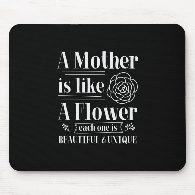 Mousepad Mãe Dando Presente A Mãe É Como Uma Flor (Frente)