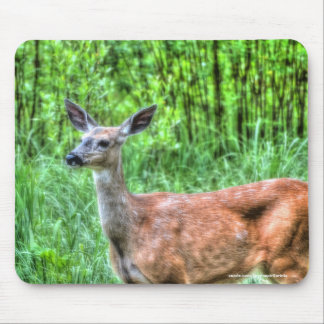 Mousepad Mãe Mule Deer, mãe feminina, em Ranch Wildlife Pho