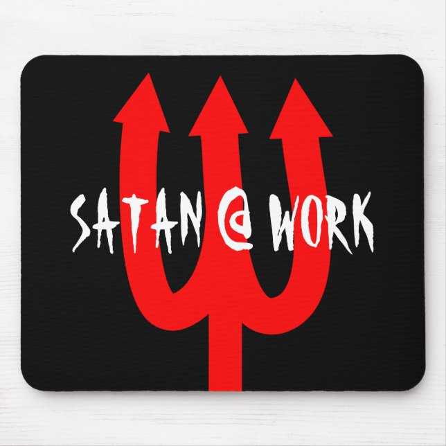 Mousepad Mala de rato satânica engraçada com garfo vermelho (Frente)