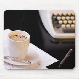 Mousepad Máquina de escrever e uma chávena de café