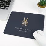 Mousepad Marinho e Dourado logotipo de salão da tesoura<br><div class="desc">Mousepad personalizado chic para seu negócio de salão ou cabeleireiro apresenta duas linhas de texto personalizado em letras brancas clássicas,  em um fundo azul marinho adornado com uma tesoura embelezada por flores em folha de ouro falsa.</div>
