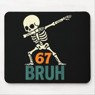 Mousepad Meme do Bruh de Halloween Números Seis Sete Esquel