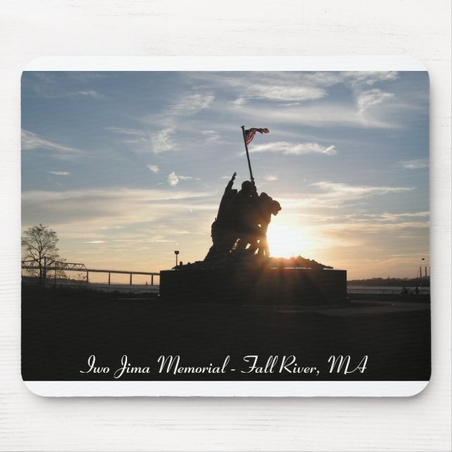Mousepad Memorial de Iwo Jima no por do sol (Frente)