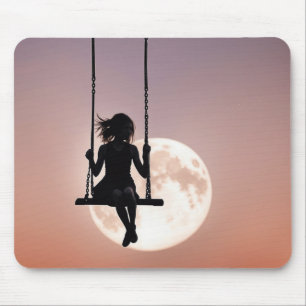 Mousepad Menina Em um Balanço Silhueta Na Lua