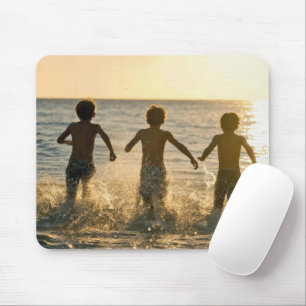 Mousepad Meninos Correndo para o Oceano