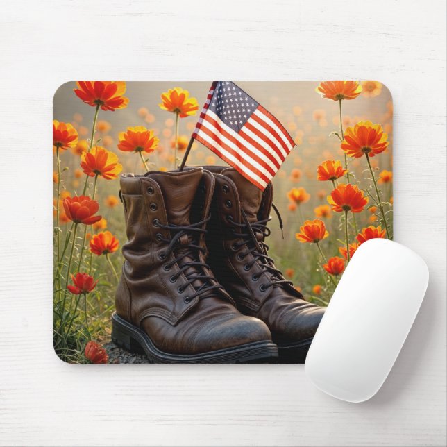 Mousepad Military Boots With Flag and Poppies (Com mouse)