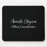 Mousepad Mínimo de preto e branco Adicionar seu nome Monogr<br><div class="desc">Um simples cheio preto e branco,  monograma e design de ocupação.</div>