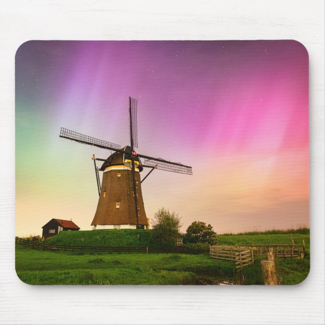 Mousepad Moinho de vento tradicional sob a Aurora Boreal (Frente)