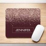 Mousepad Monograma Borgonha Rosa Rosa Rosa Dourada Brilhant<br><div class="desc">Rosa Dourado - Mouse Mouse Monograma de Lúpulo,  Rosa e Borgonha,  Glitter Sparkle Elegante e Moderno,  de Trendy Chic Luxury Monograma. Este monograma - adicione o seu próprio nome a mousepad personalizado pode ser atualizado com o seu nome.</div>