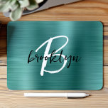 Mousepad Monograma de Script Branco Preto com metal escovad<br><div class="desc">Este elegante mouse personalizado apresenta um monograma e primeiro nome em um moderno roteiro preto e branco sobre um fundo de metal escovado de uma tenda.</div>