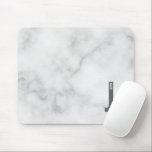 Mousepad Monograma e Nome de Negrito Personalizado Moderno<br><div class="desc">Design de Monograma moderno com letra monográfica "J" personalizada e nome no estilo de letra sans serif moderno e negrito. Presente perfeito para ele,  presente de dia de os pais e muito mais.</div>