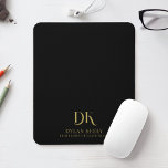 Mousepad Monograma Elegante Moderno Na moda preto minimalis<br><div class="desc">O Pad de Mouse Dourado de Na moda Preto Moderno Monograma Minimalista e Personalizado é uma adição luxuosa e sofisticada ao seu espaço de trabalho.</div>