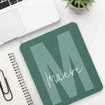 Mousepad Monograma mínimo moderno com imagem verde<br><div class="desc">Um monograma moderno e mínimo de tipografia sage verde e branco elegante e simples design de capa de telefone personalizado único e único.</div>