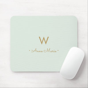 Mousepad Monograma Moderno em Verde Sage Dourado