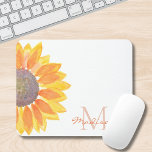 Mousepad Monograma Nome Floral<br><div class="desc">Este mouse floral é decorado com um girassol amarelo. Personalize-o com seu nome e inicial. Porque nós criamos nosso próprio trabalho de arte você não encontrará essa imagem exata de outros designers. Original Watercolor © Michele Davies.</div>