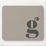 Mousepad Monograma Retrospectivo Minimalista da Cinza Casta<br><div class="desc">Placa Mínima de Monograma de Monograma de Cinza Castanho Elegante</div>