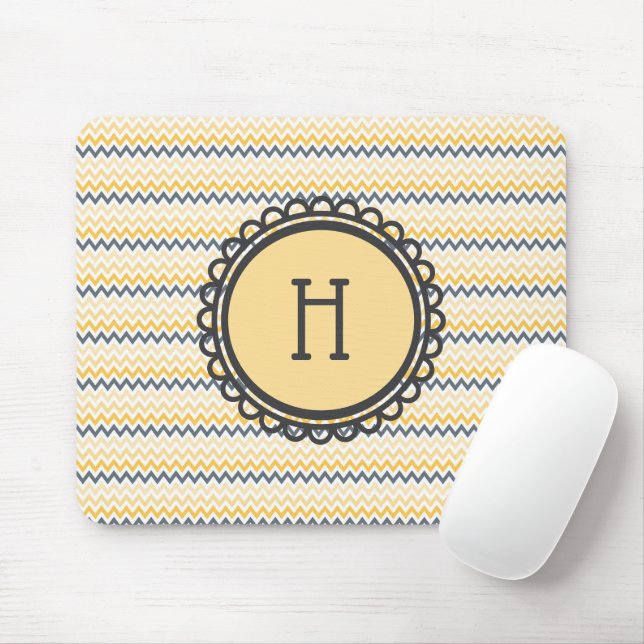 Mousepad Monogrammed Yellow Gray Chevron  (Com mouse)
