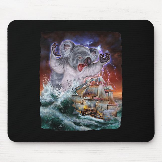 Mousepad Monstro Koala Como Kraken Ataca Um Navio De Guerra (Frente)