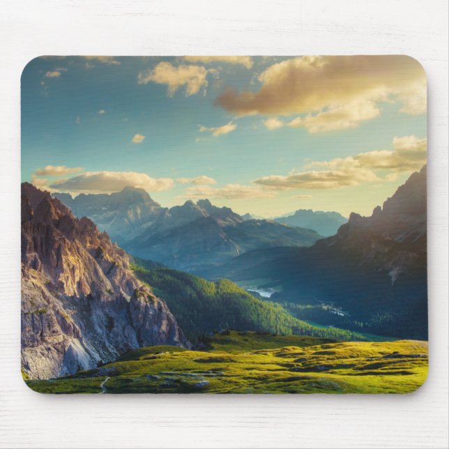 Mousepad Montanhas e vale no por do sol (Frente)