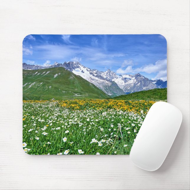 Mousepad Montanhas | Primavera do Vale dos Alpes suíços (Com mouse)