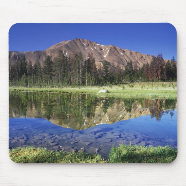 Mousepad Montanhas Sawtooth refletidas em Fourth of July (Frente)