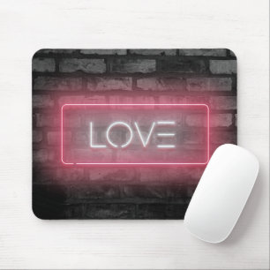 Mousepad Mouse com Sinal de Neon Rosa LOVE