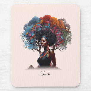Mousepad Mulher afro-americana com cabelo estragado em árvo
