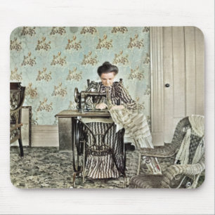 Mousepad Mulher de 1890 pintada com foto de máquina de cos