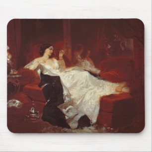 Mousepad Mulher em um sofá vermelho
