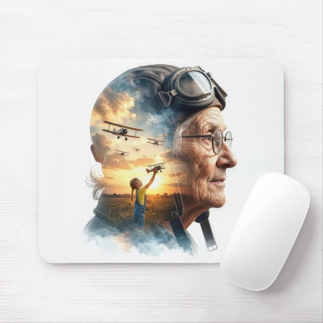 Mousepad Mulher Idosa Aviadora com Memórias do Passado (Com mouse)