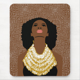 Mousepad Mulher Negra Marrom Olhando para cima   Colar Trib