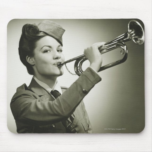 Mousepad Mulher no uniforme do soldado (Frente)