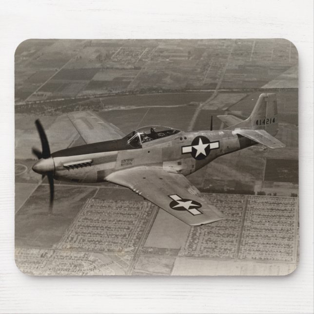 Mousepad Mustang de WWII P-51 em vôo (Frente)