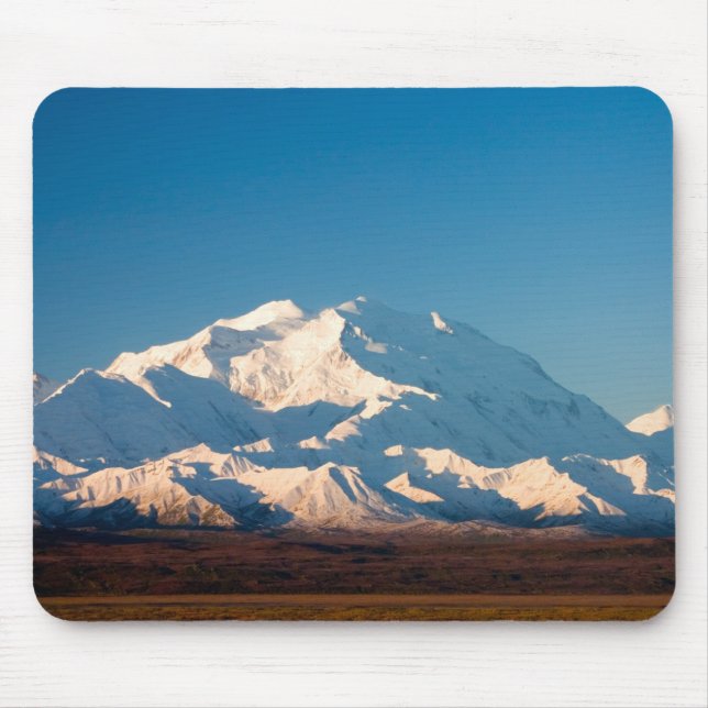 Mousepad N.A., EUA, Alasca.  Monte McKinley no Denali (Frente)