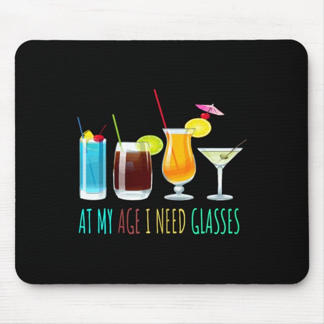 Mousepad Na Idade Preciso de Gles Humor Sarcástico Sarcasmo (Frente)