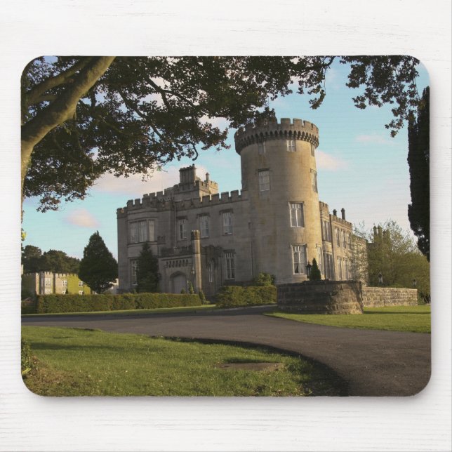 Mousepad Na Irlanda, a entrada lateral do Castelo Dromoland (Frente)