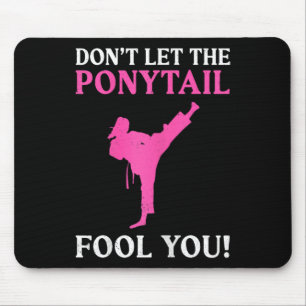 Mousepad Não Deixe A Cavalinha Enganar Você Lutadora de Kar