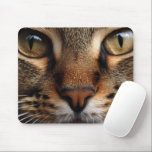 Mousepad nariz de gato bonito e olho na frente. Animais de<br><div class="desc">nariz de gato marrom e olho na frente. Pet Animal parece calmo mouse pad.</div>