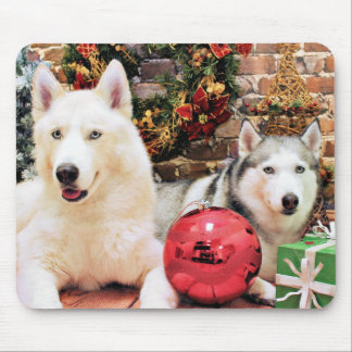 Mousepad Natal - roucos Siberian - Bailey e Katya