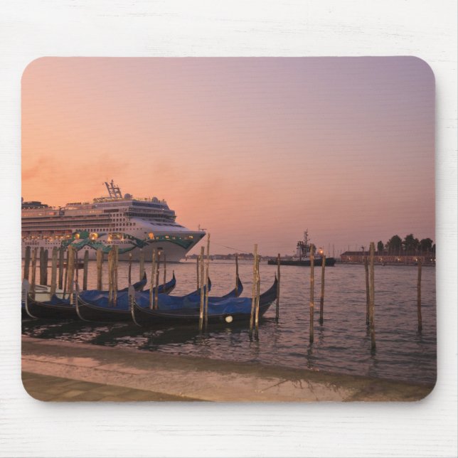 Mousepad Navio de Cruzeiro e Gôndolas perto do Grande Canal (Frente)