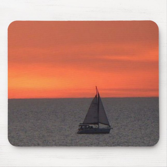 Mousepad Navio de vela no mouse do mar espumante (Frente)