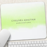 Mousepad Negócios minimalistas de cor verde em água<br><div class="desc">Mouse Comercial Minimalista de Cor Verde Ombre. Perfeito para um negócio feminino procurar estilistas de cabelo,  maquiador,  cosmetólogo e muito mais!</div>