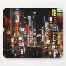 Neons de Tóquio por noite no Japão