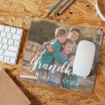 Mousepad Netos tornam a vida grandiosa<br><div class="desc">Netos fazem da vida um grande presente de fotos da família personalizada. Crédito fotográfico Fotografia © Storytree Studios,  Stanford,  CA. O modelo de foto deve ser substituído por sua própria foto</div>