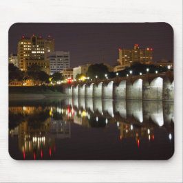 Mousepad Night Falls on the Market Street Bridge