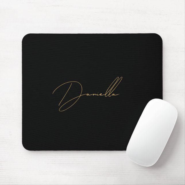 Mousepad Nome de Script Dourado Mínimo e Elegante Preto Mod (Com mouse)